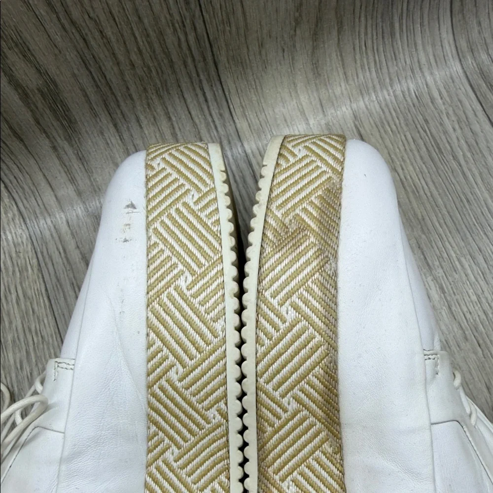 hogl Chic White Lace-Up Platform Shoes